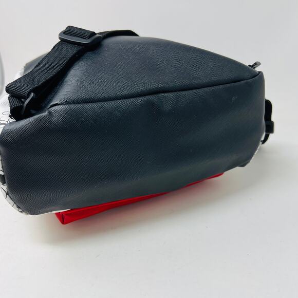 NEW! Bioworld Mickey & Minnie Mouse Mini Backpack Bag Black White Disney - Picture 6 of 8